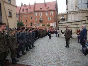 W szeregu zbiórka