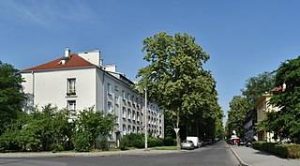 Pierwszy budenk Nowej Huty