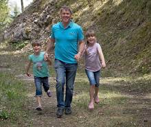 Dolinki podkrakowskie - tata z córkami